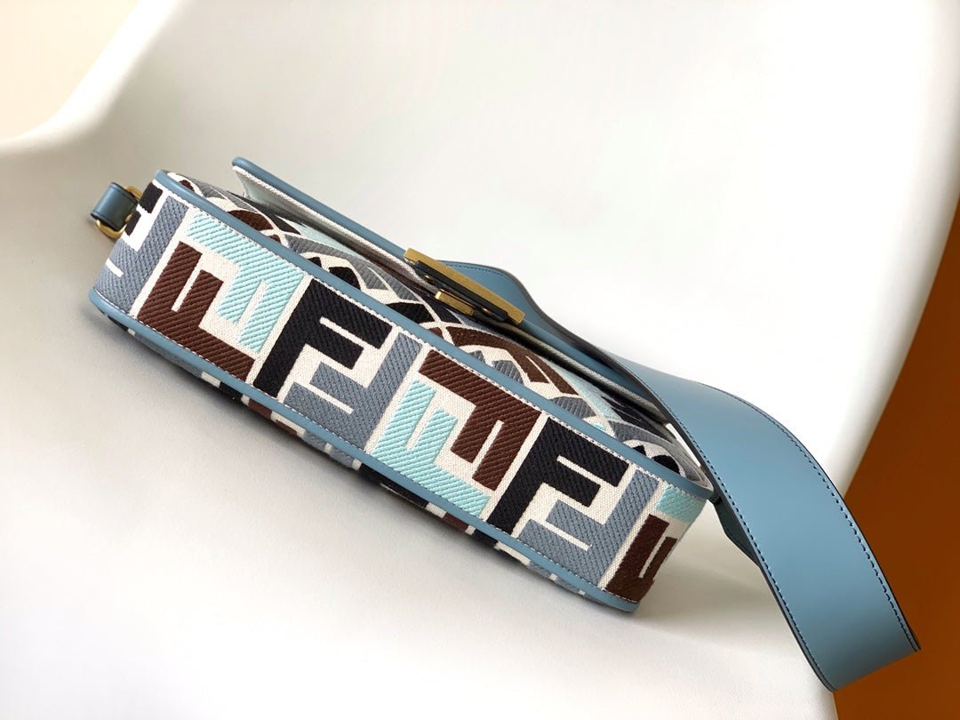 {Style No: 3PG3VUI8} Fend Baguette Sky Blue and Multicolour Canvas Bag 27 with FF Embroidery Ghw - Image 5