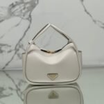 {Style No: 35JH4UMH} DARLING HANDBAG 25 IN WHITE SOFT GRAIN LAMBSKIN