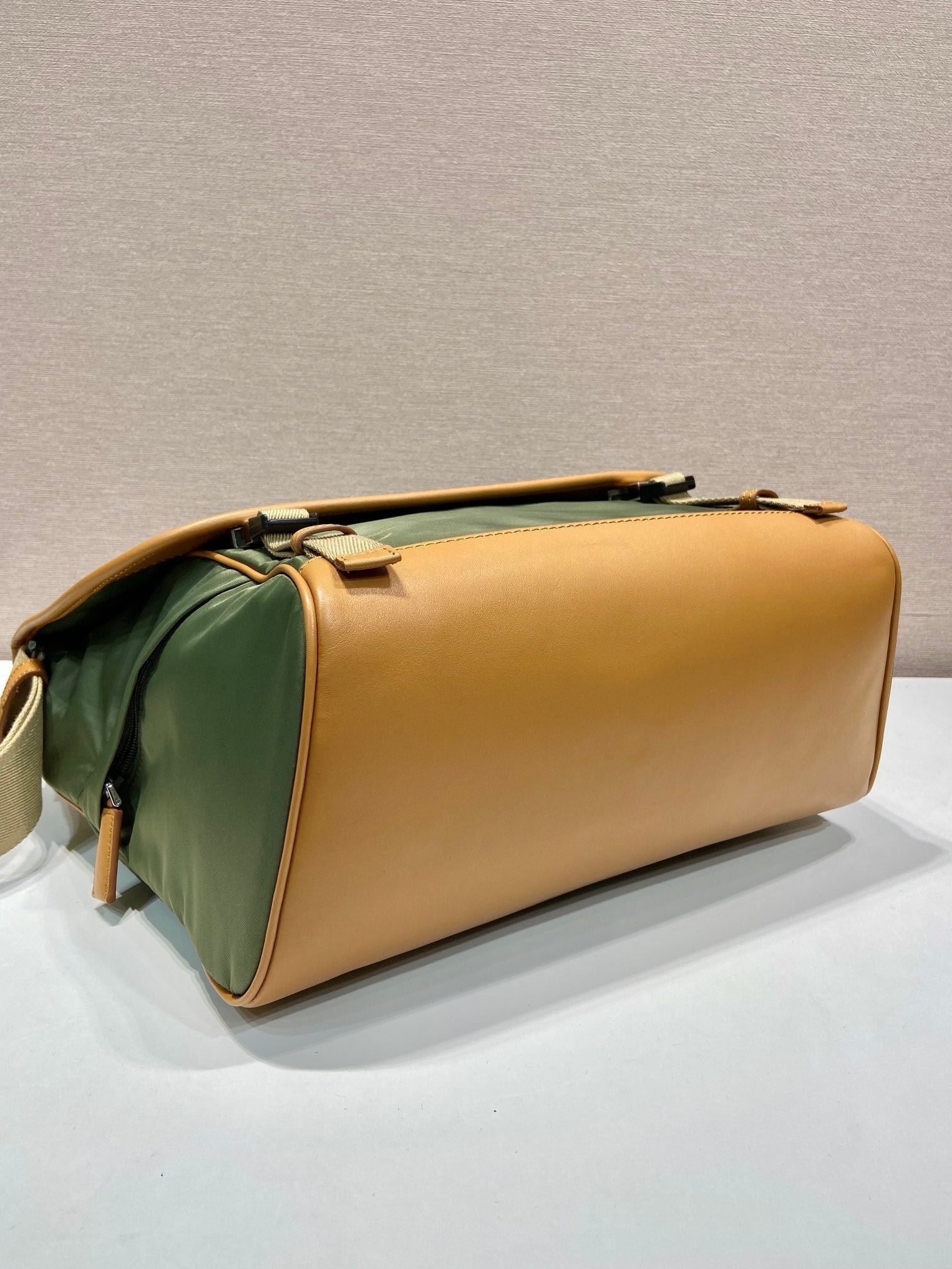 {Style No: 6DBSYOEI} LARGE FLAP BAG 30 IN SEAWEED GREEN RE-NYLON AND BROWN CALFSKIN TRIM - Image 3