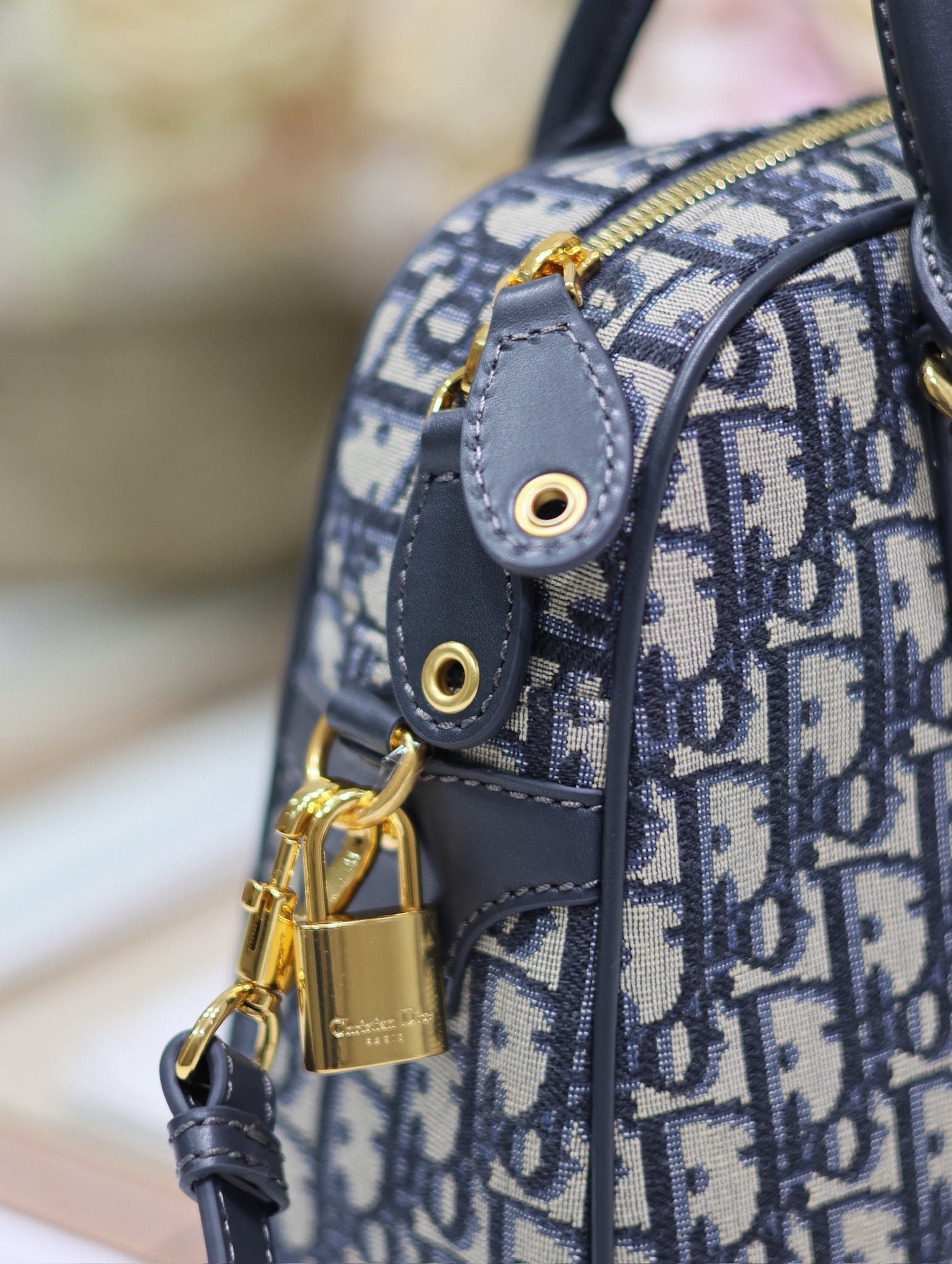 {Style No: AZ9G6PQP} MEDIUM 31 D-VIBE BOWLING BAG IN BLUE MONOGRAM OBLIQUE JACQUARD - Image 6