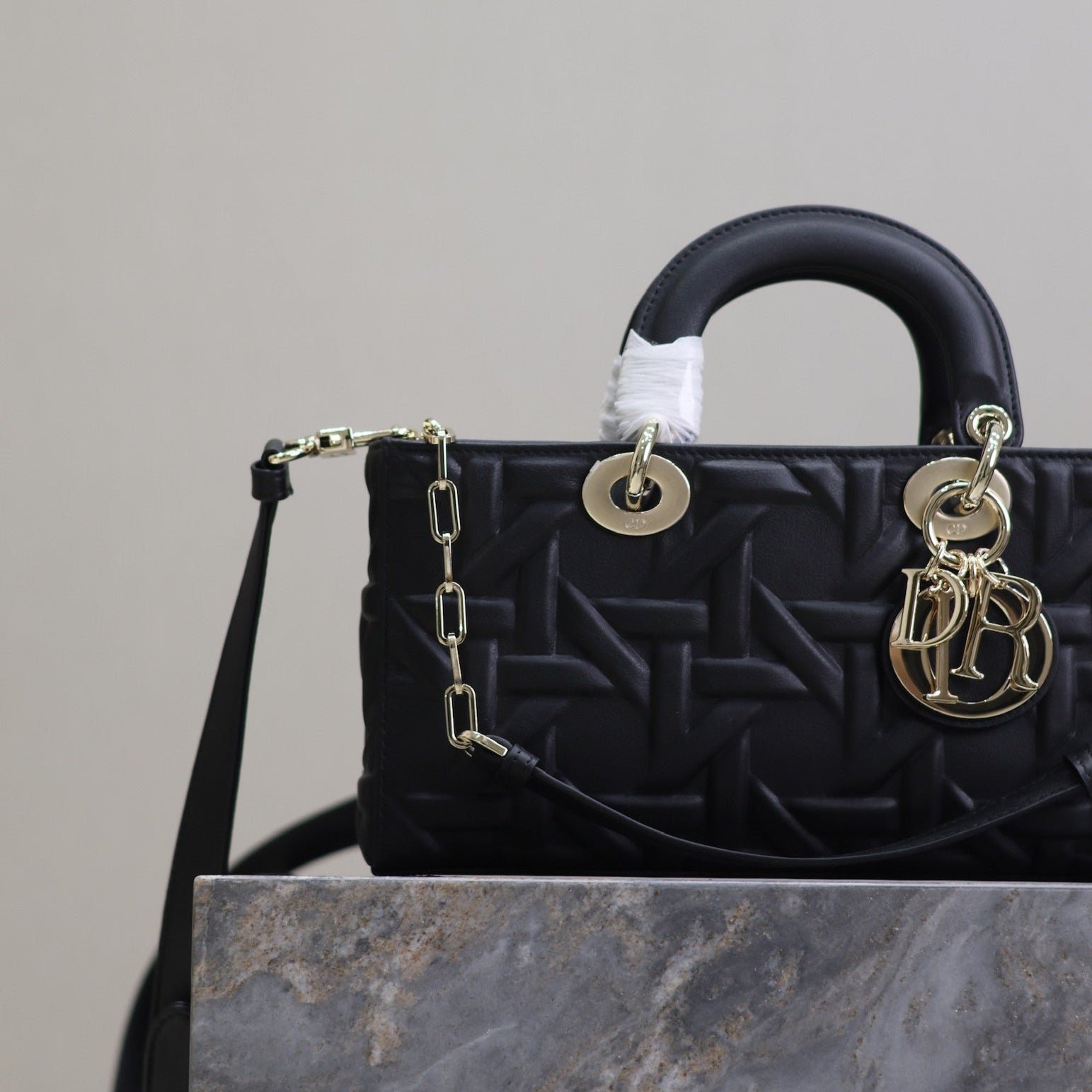 {Style No: GV5A6ZSA} LADY D-JOY BAG 26 IN BLACK GRAPHIC CANNAGE CALFSKIN PALE GOLD-FINISH METAL CHARMS - Image 9