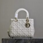 {Style No: M9WZROGN} LADY BAG 24 IN WHITE GRAPHIC CANNAGE CALFSKIN PALE GOLD-FINISH METAL CHARMS