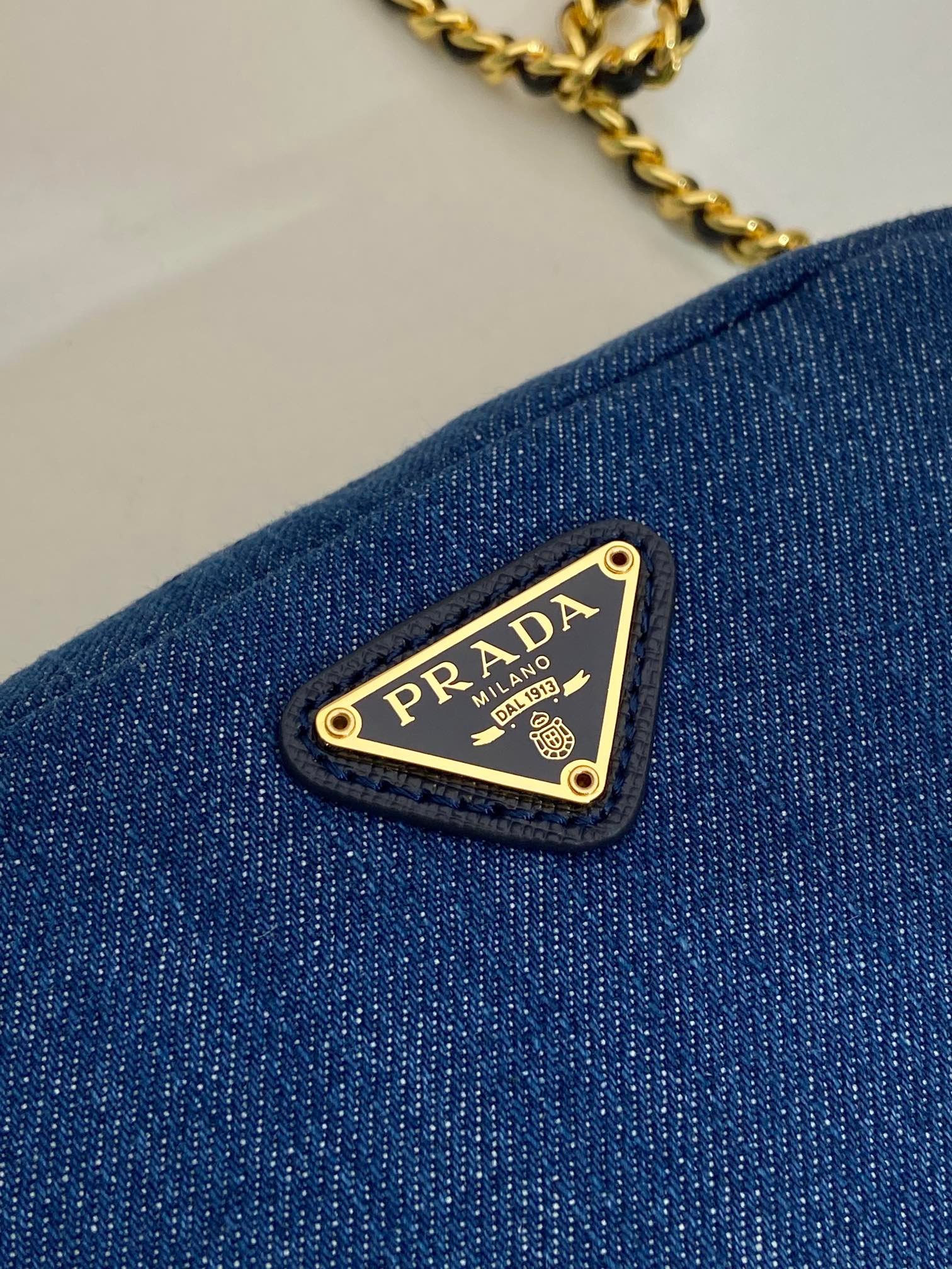 {Style No: 7SVGG6LR} MINI BAG 14 IN AZURE BLUE DENIM GOLD HARDWARE - Image 3