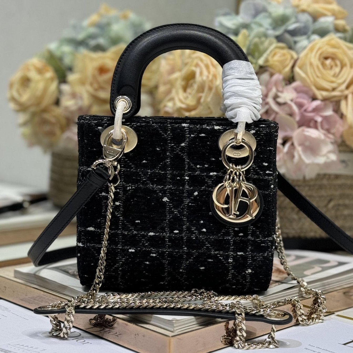 {Style No: 5J621QAH} MINI 17 LADY BAG IN BLACK CANNAGE TWEED