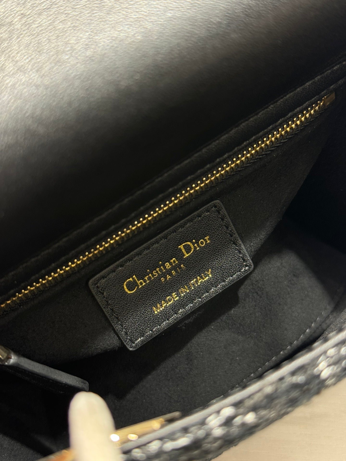 {Style No: 5J621QAH} MINI 17 LADY BAG IN BLACK CANNAGE TWEED - Image 6