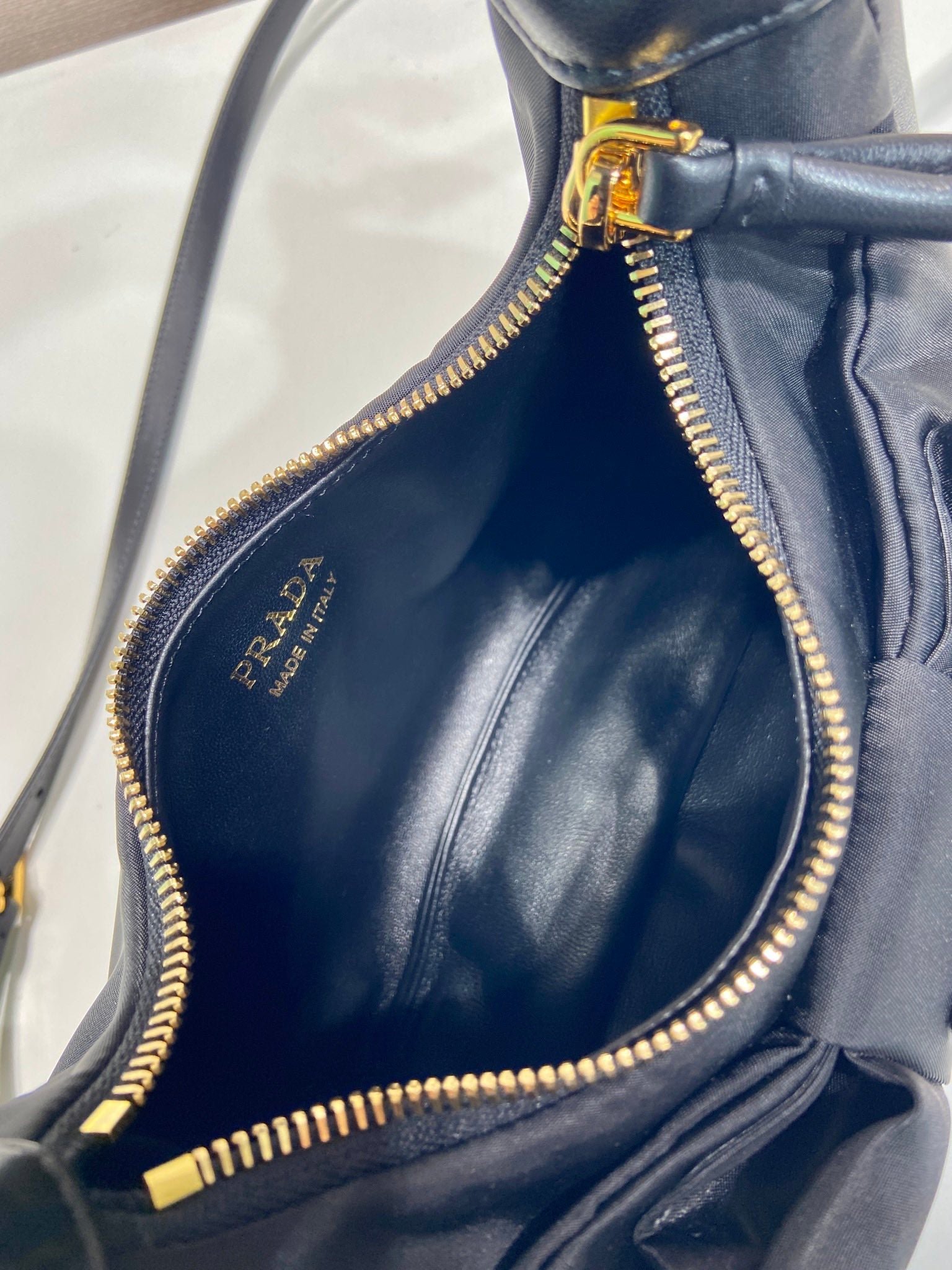 {Style No: RPSGXC5V} BOW HOBO BAG 22 IN BLACK RE-NYLON AND LAMBSKIN - Image 9