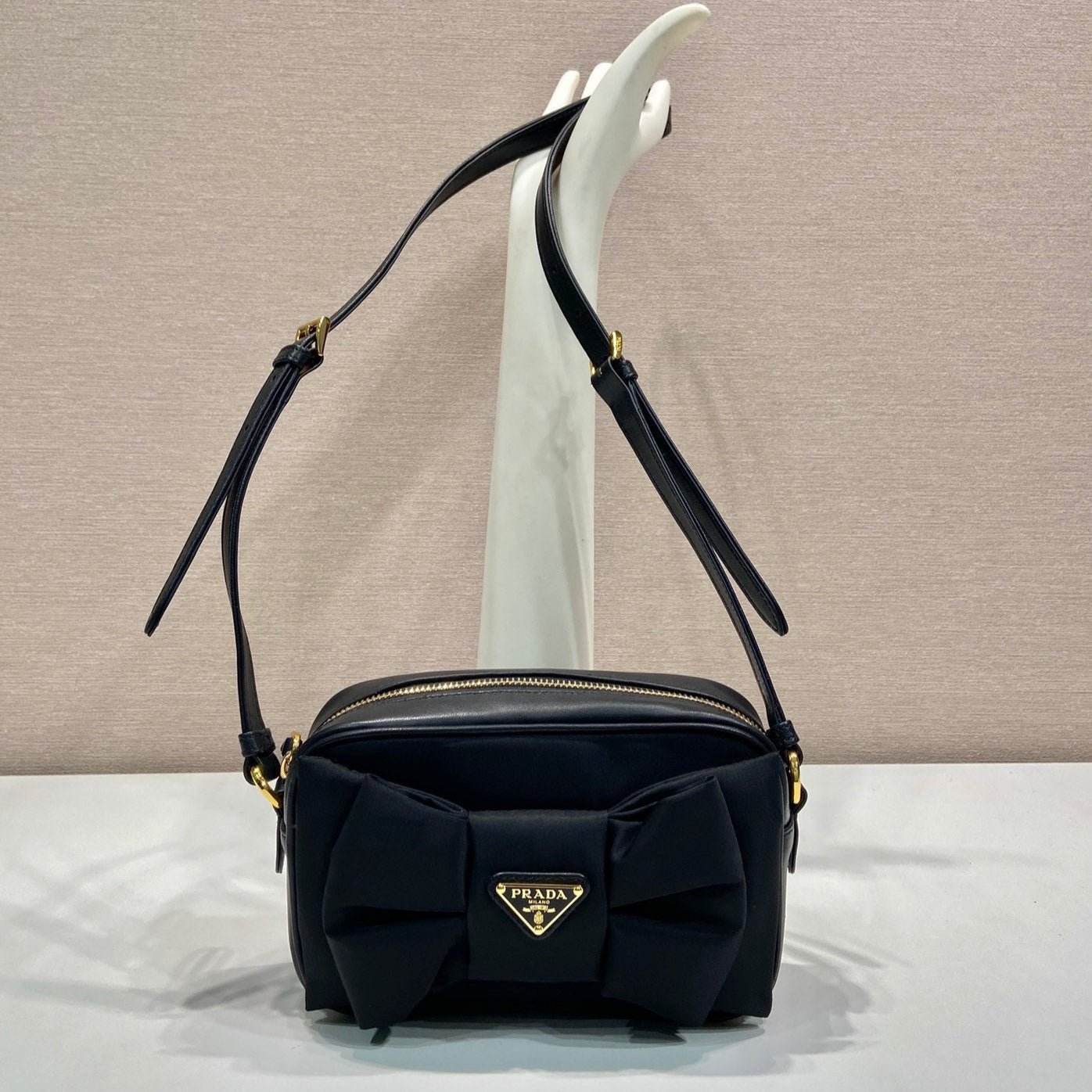 {Style No: P73I7B2G} BOW BAG 18 IN BLACK RE-NYLON AND LAMBSKIN