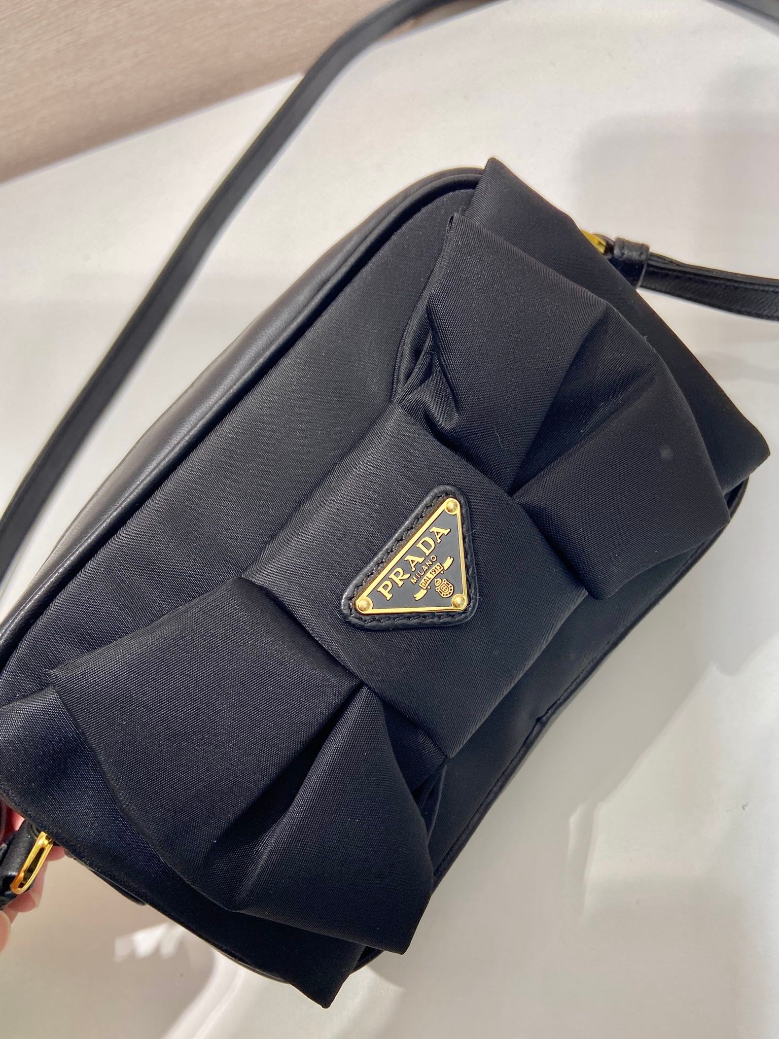 {Style No: P73I7B2G} BOW BAG 18 IN BLACK RE-NYLON AND LAMBSKIN - Image 8