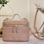 {Style No: 9XEW5T7K} SMALL TRAVEL VANITY CASE BEIGE LAMBSKIN