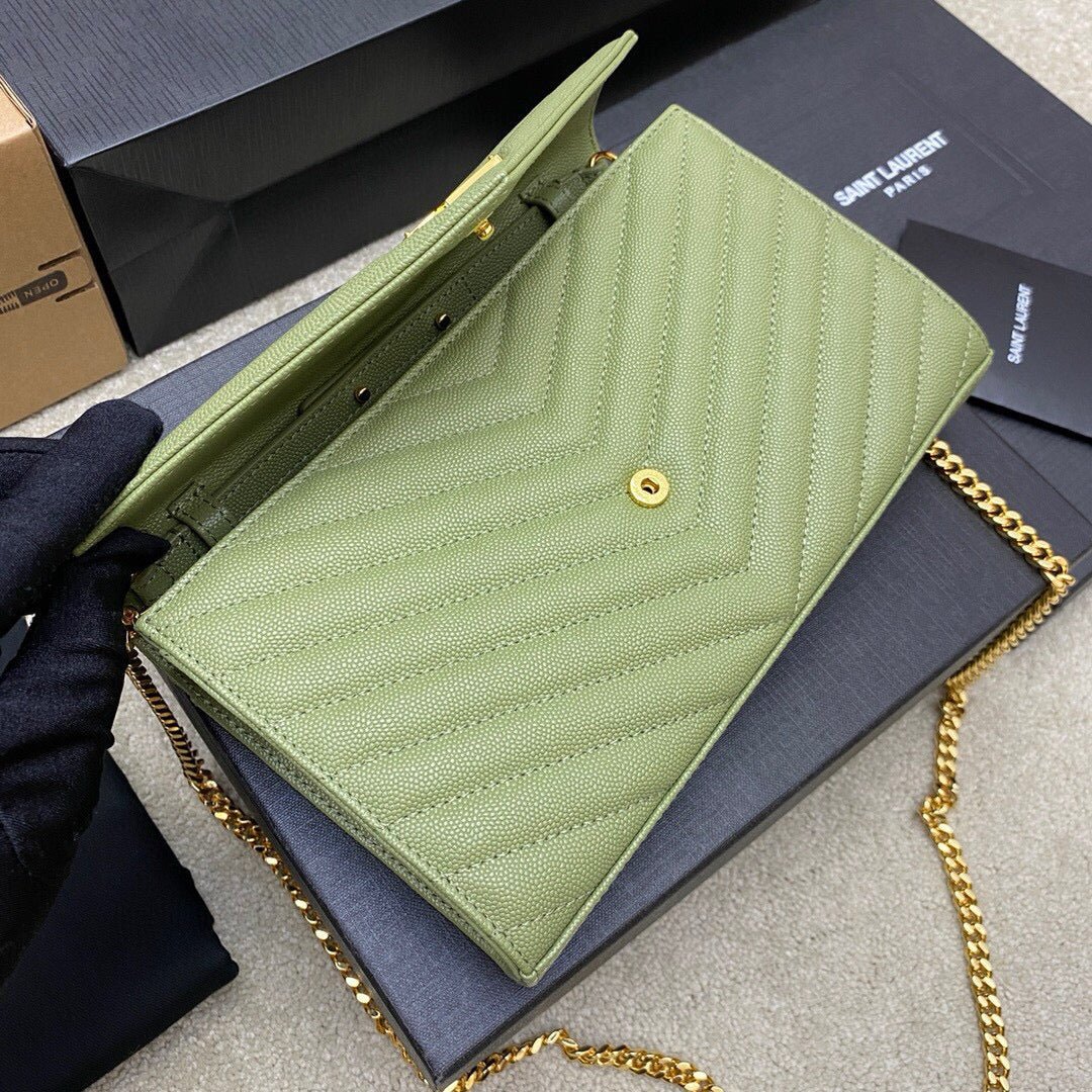 {Style No: KRFY1EH7} MONOGRAM WOC 22 PEAR - Image 5