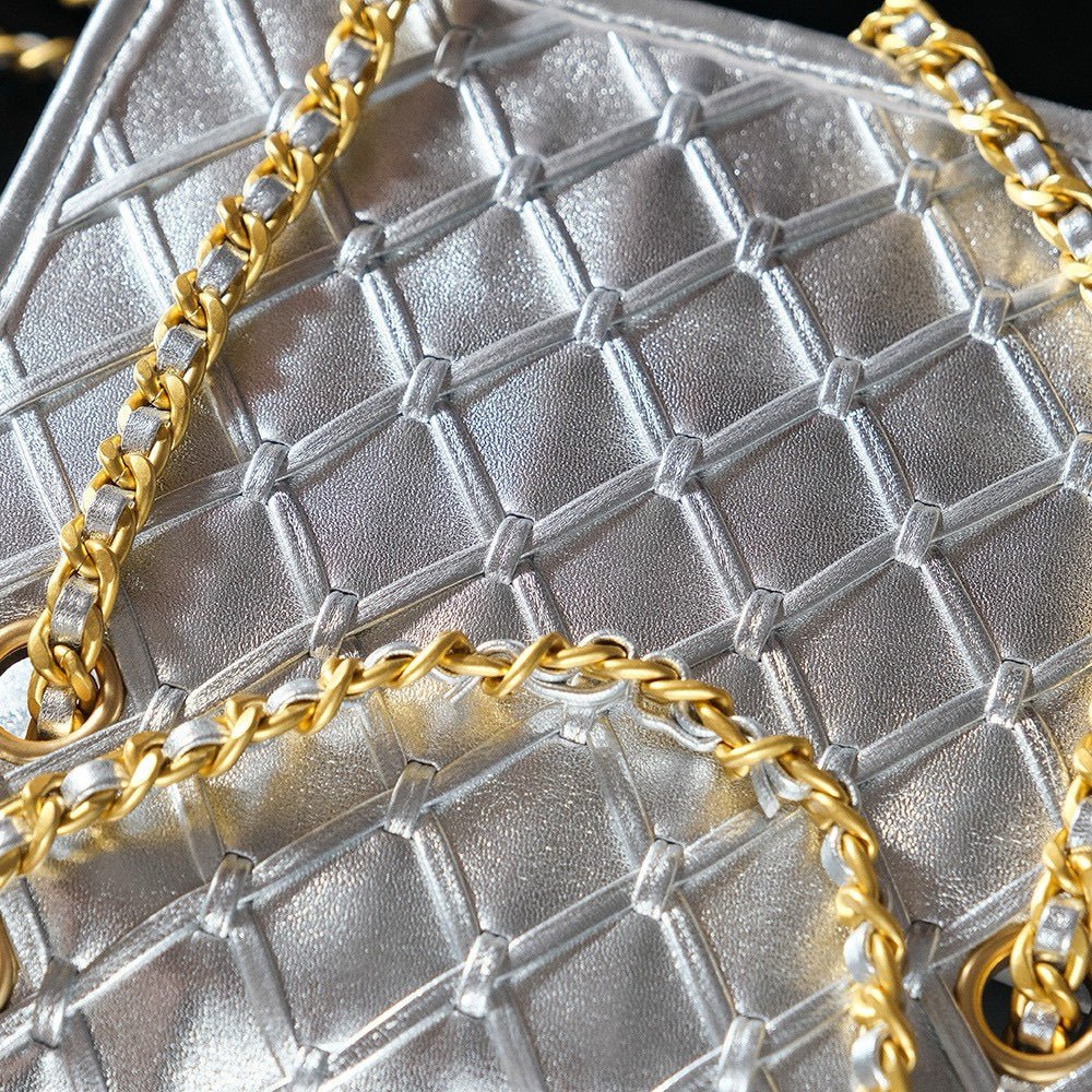 {Style No: 6Q9FVNL7} CC MINI 20 FLAP BAG METALLIZED CALFSKIN GOLD HARDWARE - Image 7