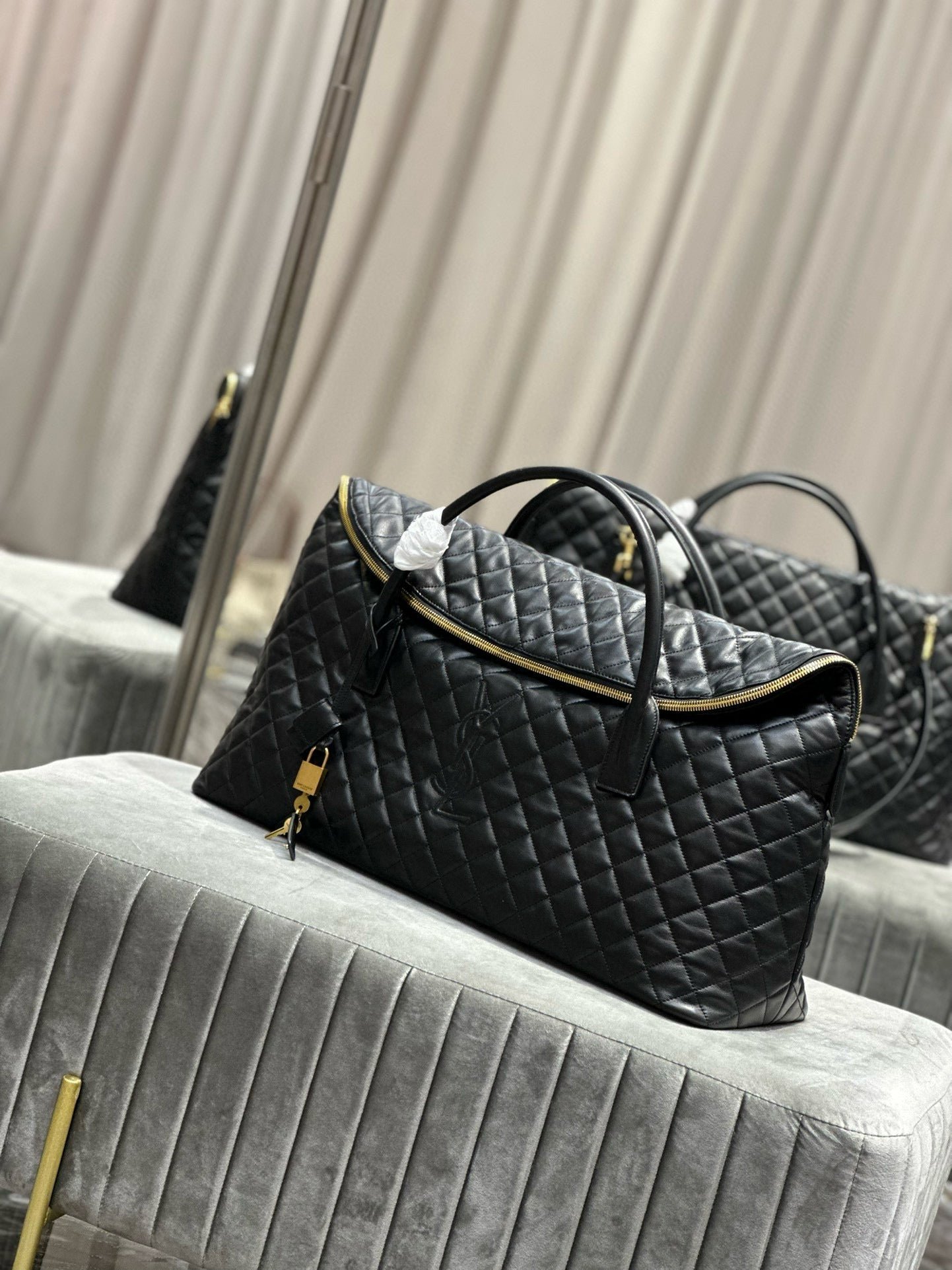 {Style No: BCXULY23} ES GIANT 56 BLACK COWHIDE LEATHER TRAVEL BAG - Image 4