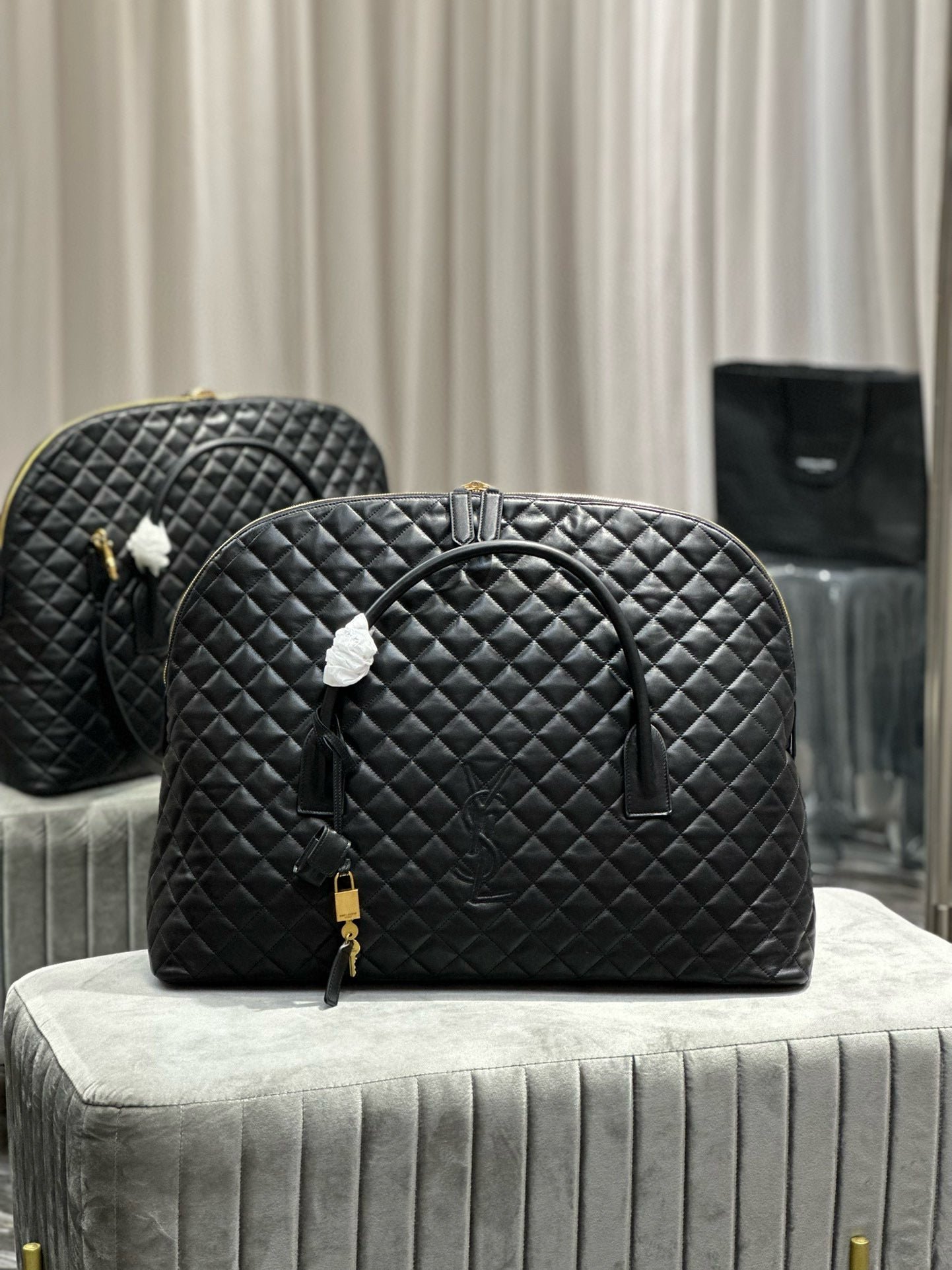 {Style No: BCXULY23} ES GIANT 56 BLACK COWHIDE LEATHER TRAVEL BAG - Image 9
