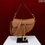 {Style No: 7RUEB3UB} SADDLE BAG 25 WITH STRAP GOLD GRAINED CALFSKIN GHW