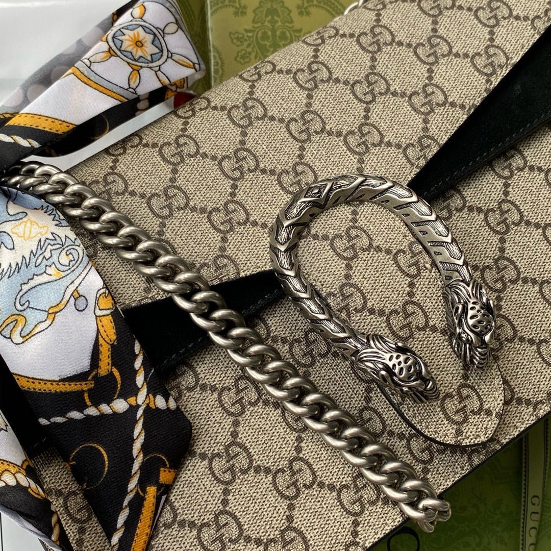 {Style No: S1558VX6} GG DIONYSUS SHOULDER BAG IN BEIGE CANVAS SILVER HARDWARE - Image 4