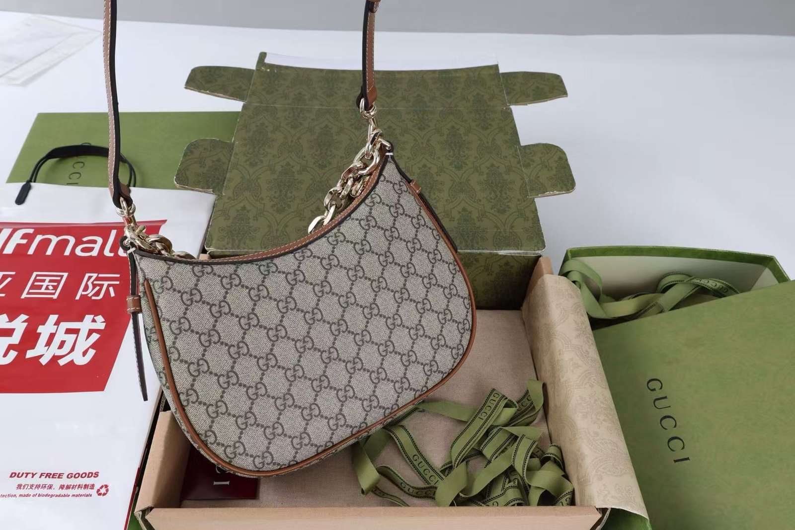 {Style No: CAE8KBNM} GG SHOULDER BAG 25 IN DARK BEIGE MONOGRAM CANVAS MIX CALFSKIN - Image 4