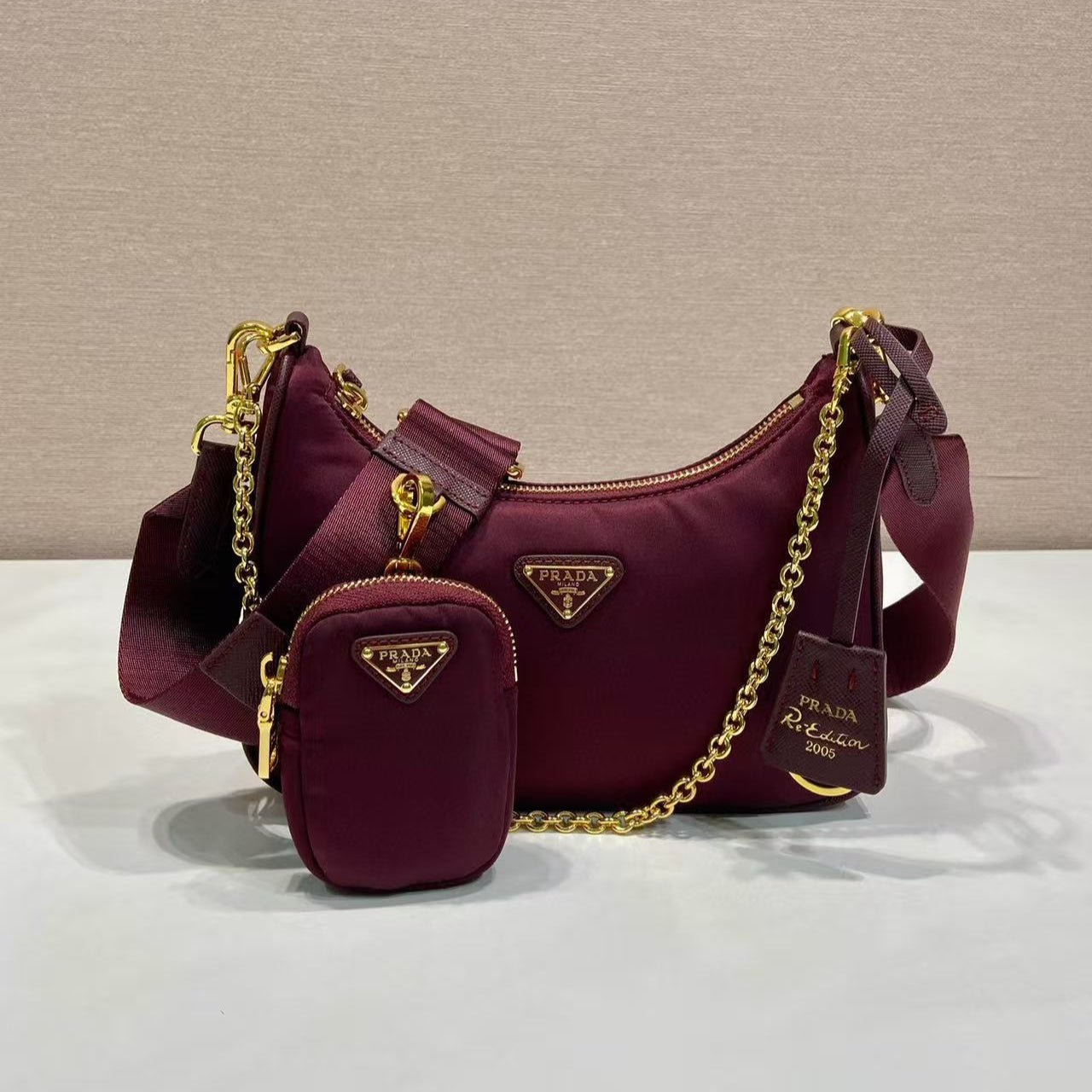 {Style No: A14MQWED} PRA HOBO BAG 22 IN BURGUNDY RED RE-NYLON