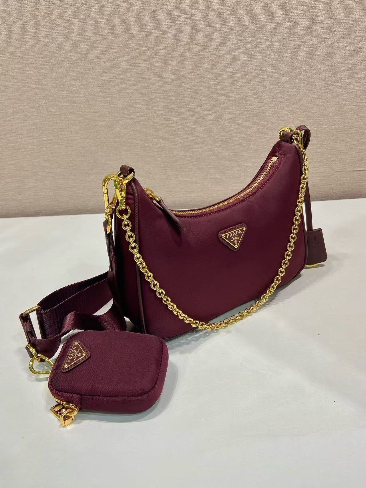 {Style No: A14MQWED} PRA HOBO BAG 22 IN BURGUNDY RED RE-NYLON - Image 2