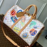 {Style No: VHUV2Z4B} KEEPALL BANDOULIÈRE 45 IN WHITE MONOGRAM DUNE CANVAS AND CALFSKIN