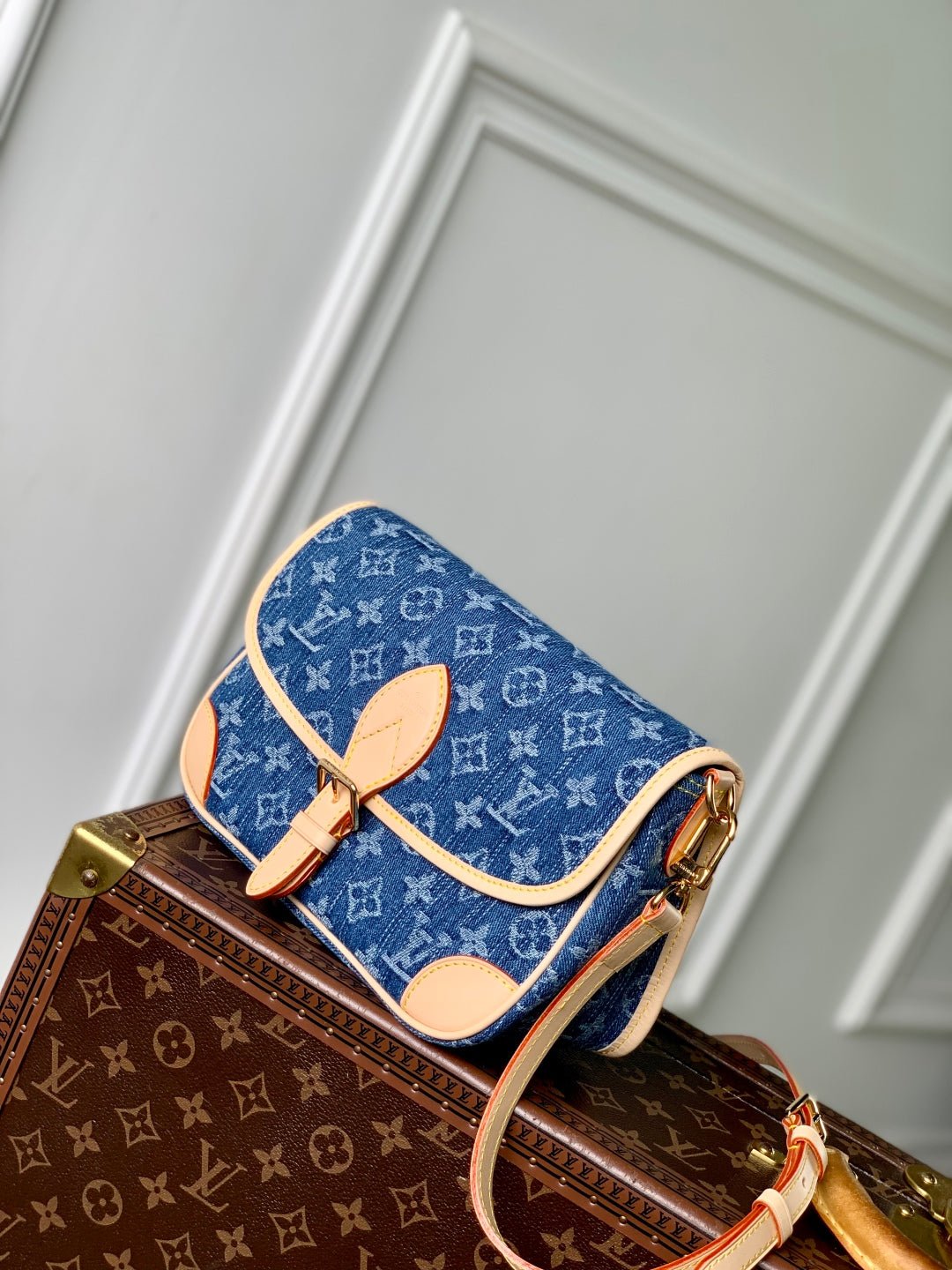 {Style No: 9TW64VOL} DIANE 24 IN DENIM BLUE MONOGRAM COWHIDE LEATHER TRIM - Image 2