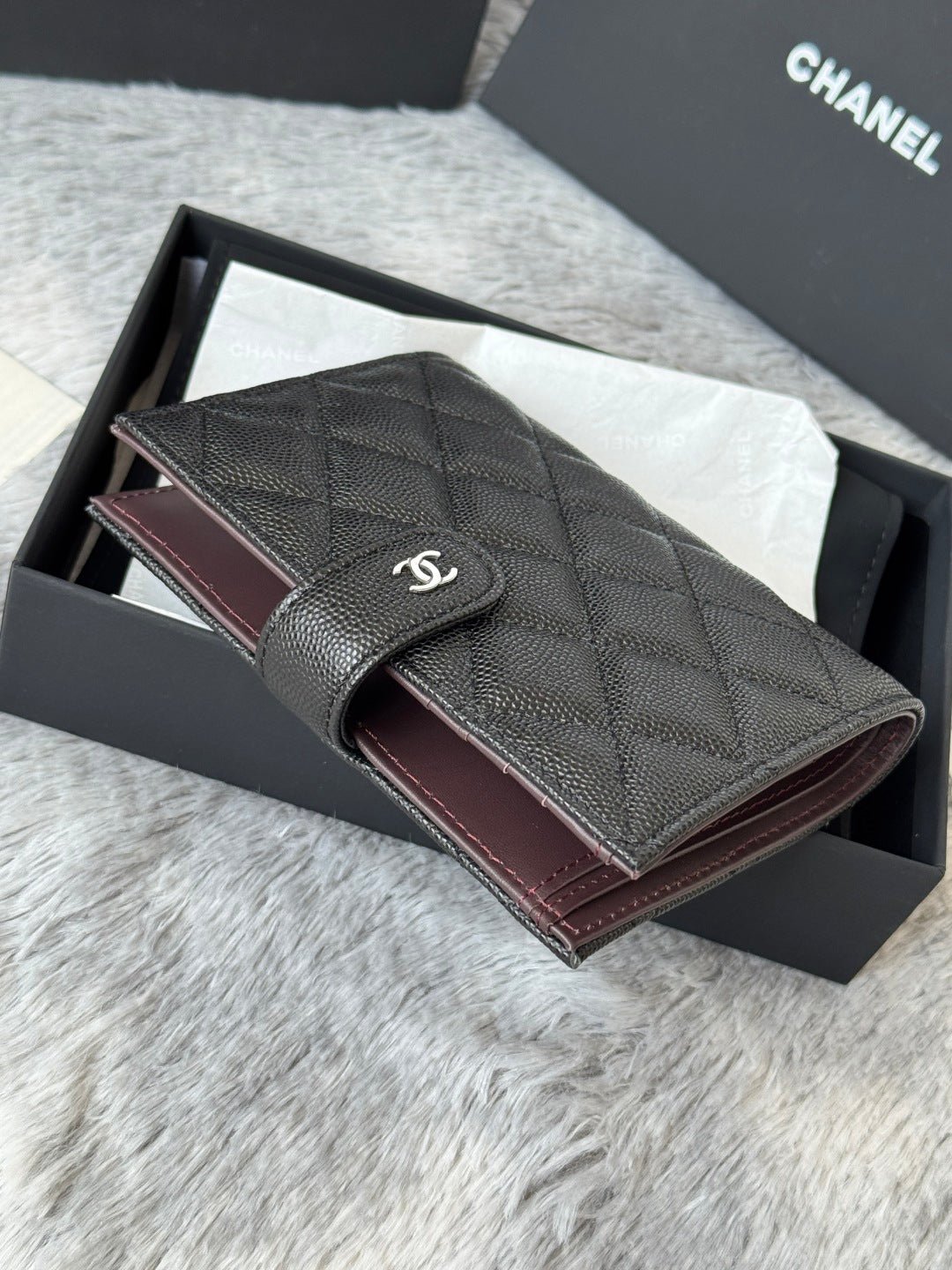 {Style No: DD3NUROW} CHANEL 25S MULTI PURPOSE PASSPORT WALLET 15 IN BLACK CALFSKIN SILVER HARDWARE - Image 3
