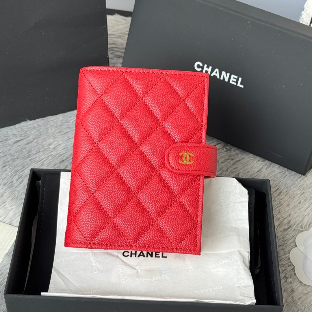 {Style No: ZUI4GWGB} CHANEL 25S MULTI PURPOSE PASSPORT WALLET 15 IN VIVID RED CALFSKIN GOLD HARDWARE