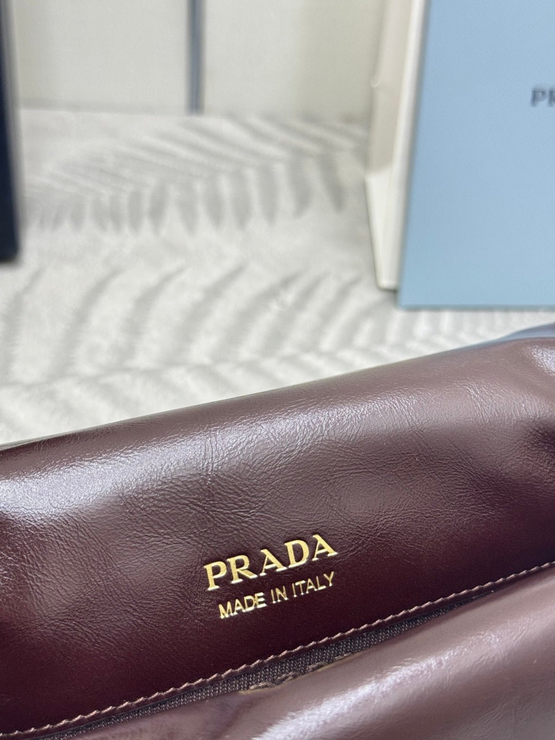 {Style No: ZTGXHQ1B} PRADA 25S SHOULDER BAG 23 IN DARK BROWN CALFSKIN GOLD HARDWRE - Image 9