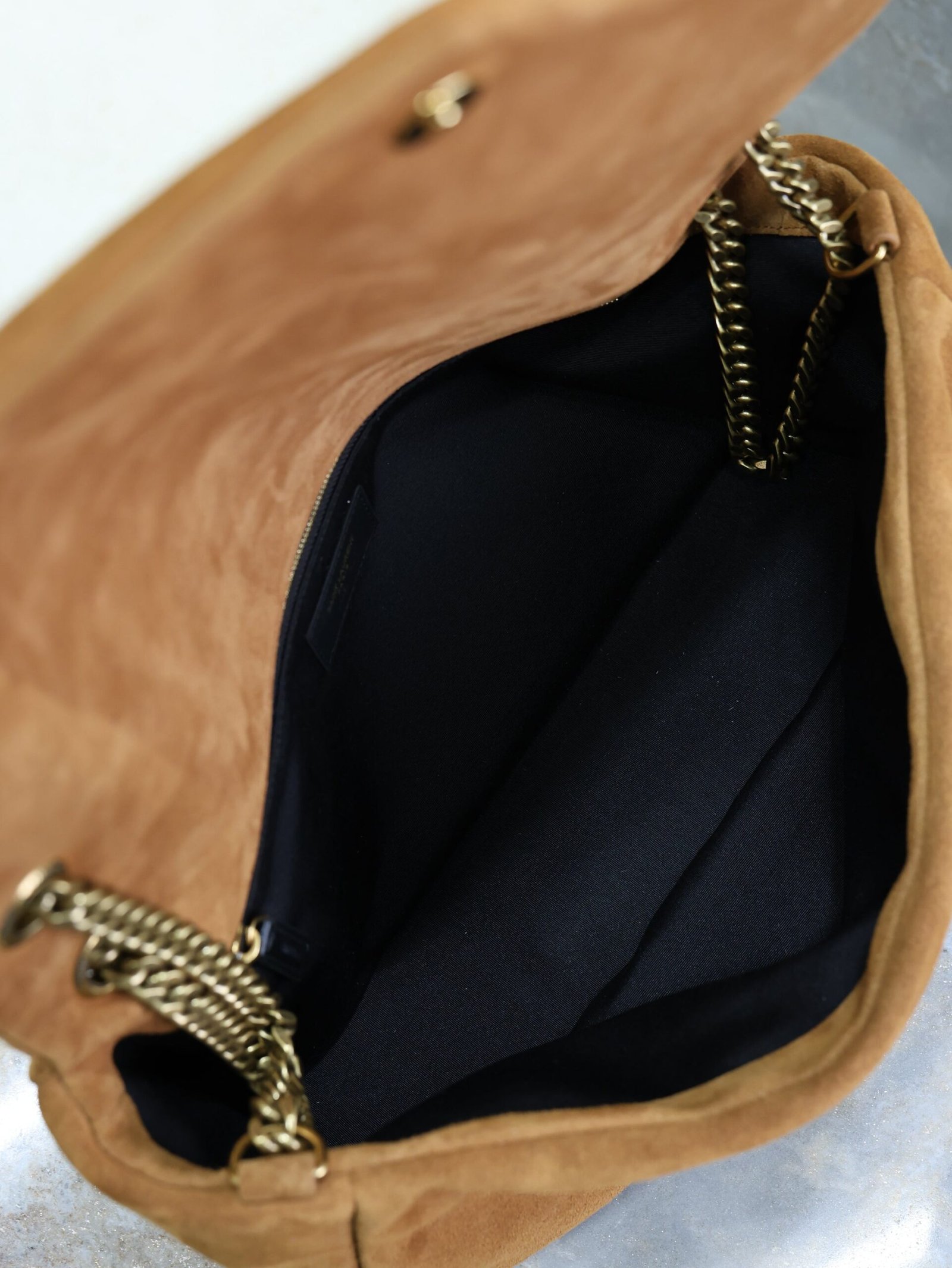 {Style No: RM8LC4MP} YSL 25S CALYPSO GM 38 IN DARK CARAMEL SUEDE GOLD HARDWARE - Image 5