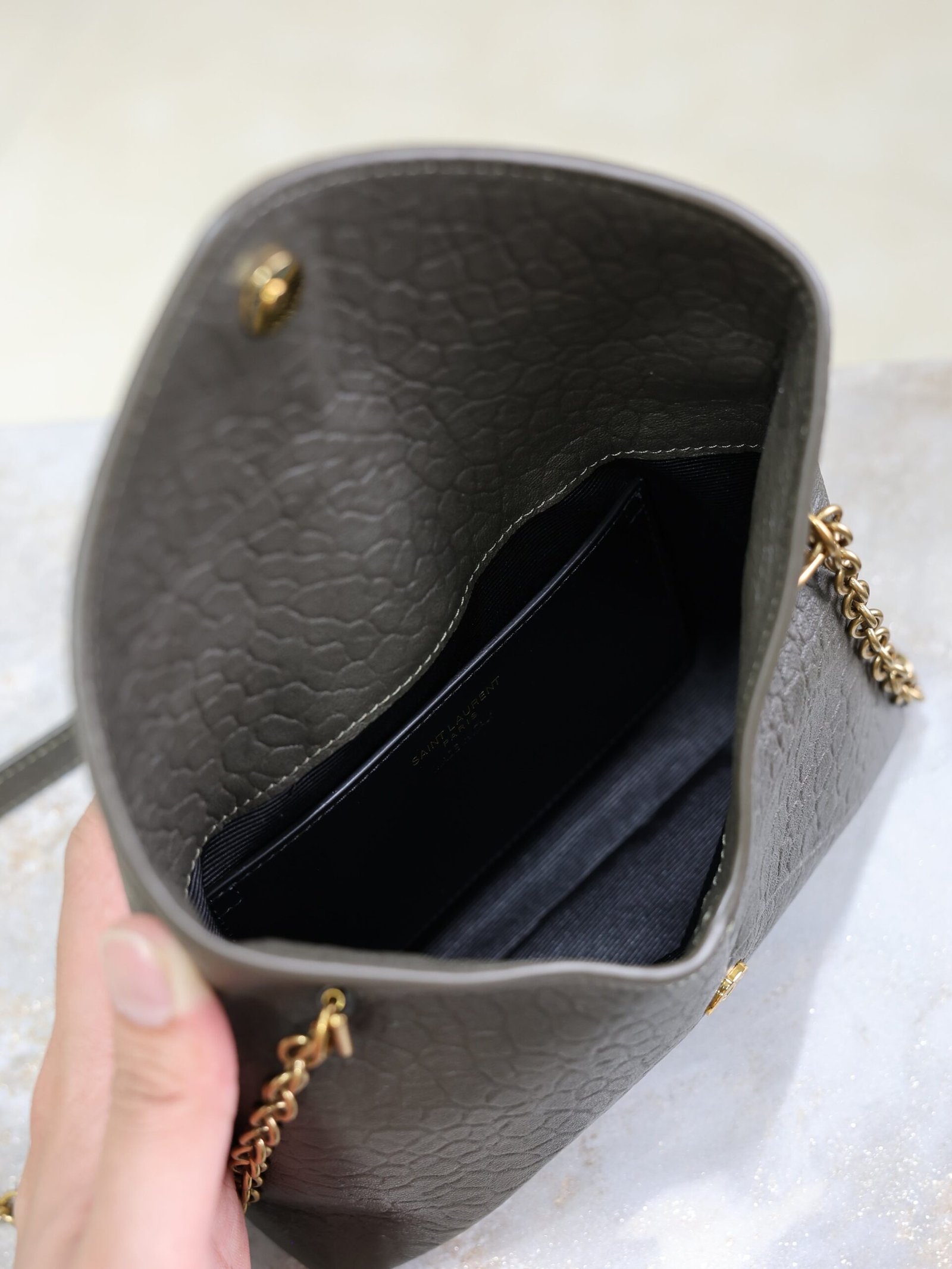 {Style No: EH8L24W6} YSL 25S CALYPSO MINI 19 IN CHARCOAL GRAY LAMBSKIN GOLD HARDWRE - Image 5