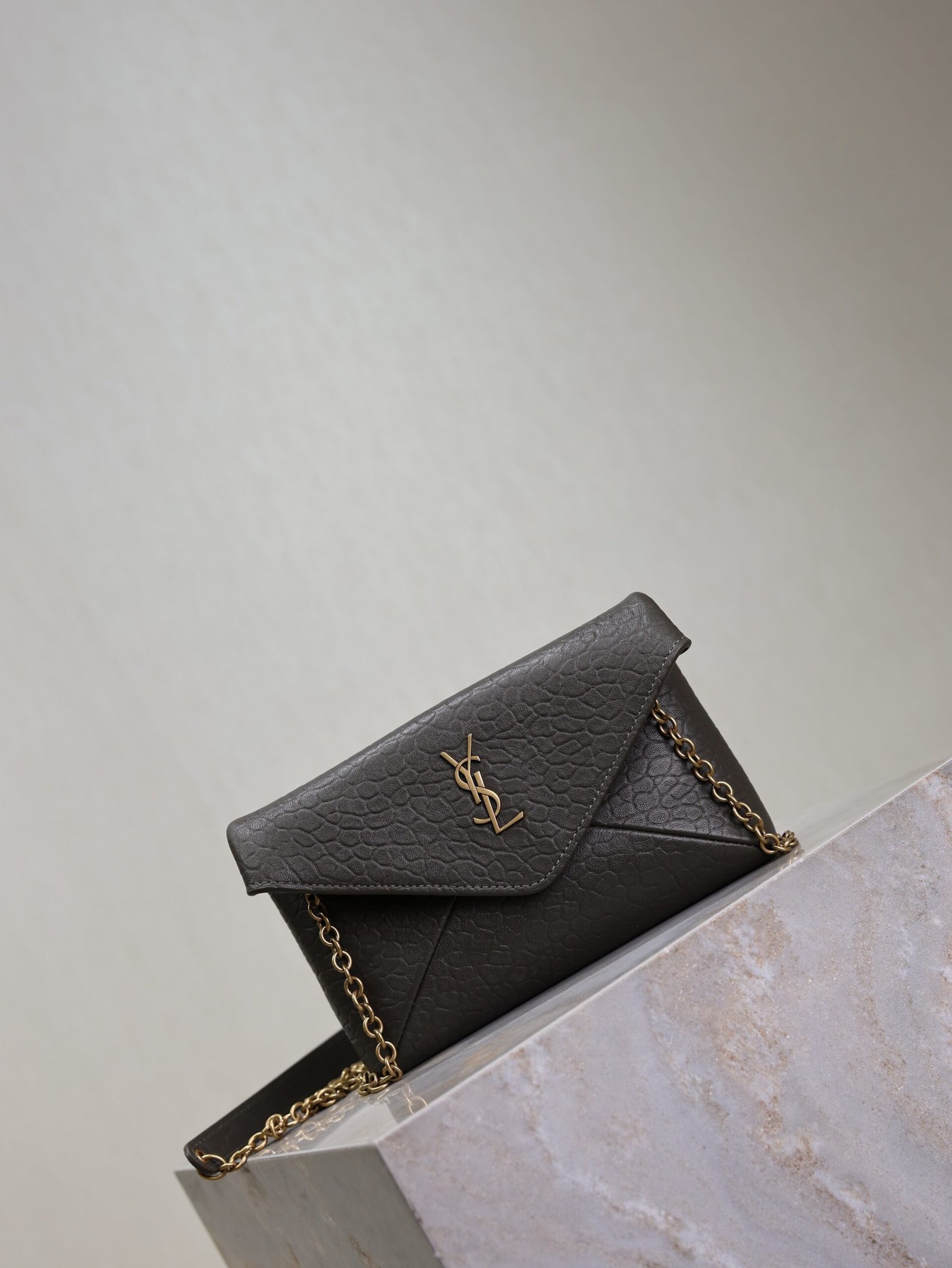 {Style No: EH8L24W6} YSL 25S CALYPSO MINI 19 IN CHARCOAL GRAY LAMBSKIN GOLD HARDWRE - Image 7