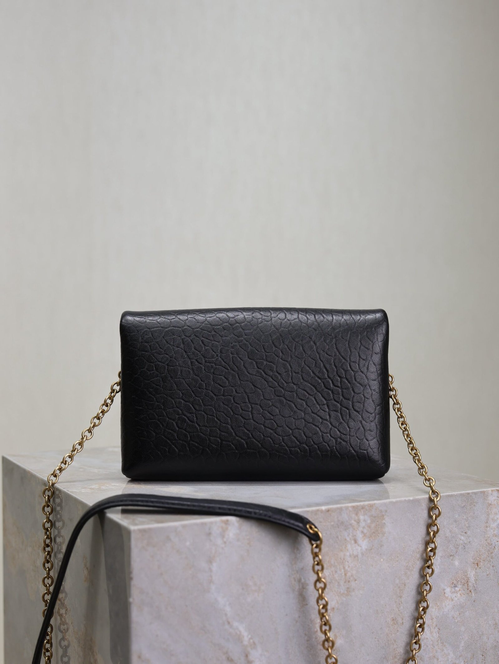 {Style No: JD9MON9Y} YSL 25S CALYPSO MINI 19 IN BLACK LAMBSKIN GOLD HARDWARE - Image 2
