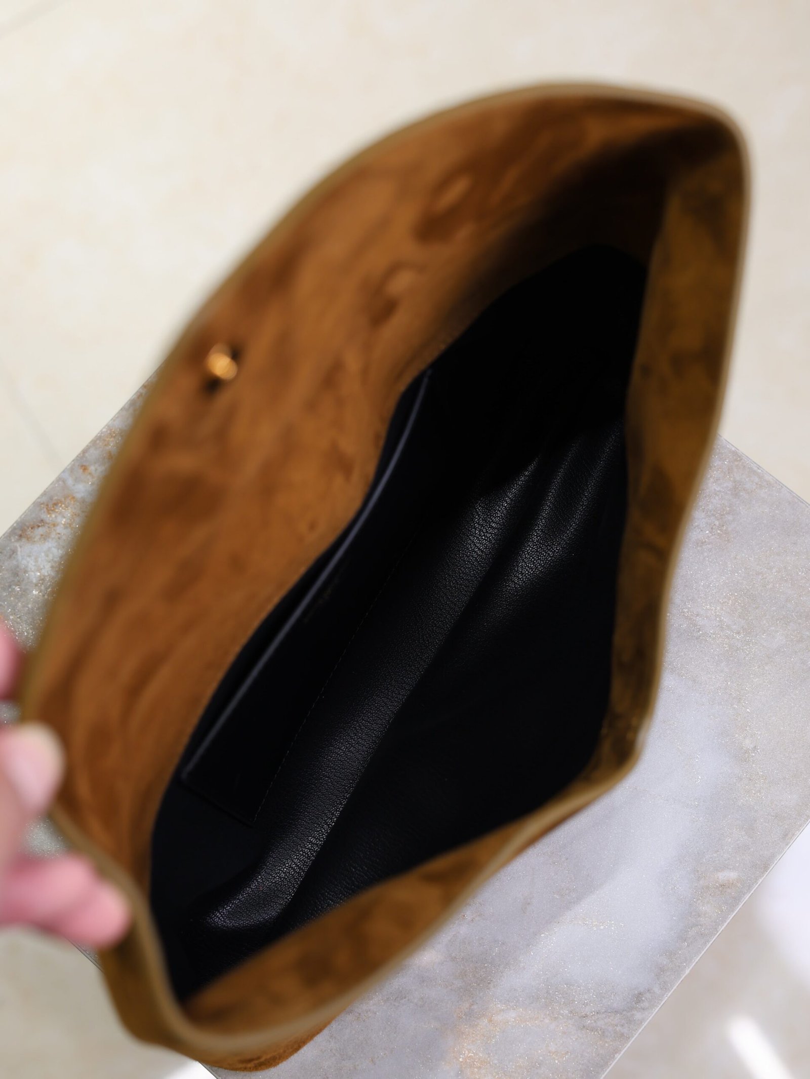 {Style No: FZYAFICI} YSL 25S CASSANDRE LARGE ENVELOPE POUCH 29 IN BURNT UMBER SUEDE GOLD HARDWRE - Image 5