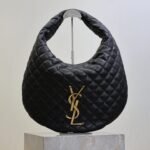 {Style No: 6FUG26YV} YSL 25S ICARE HOBO 44 IN BLACK QUILTED CALFSKIN GOLD HARDWARE