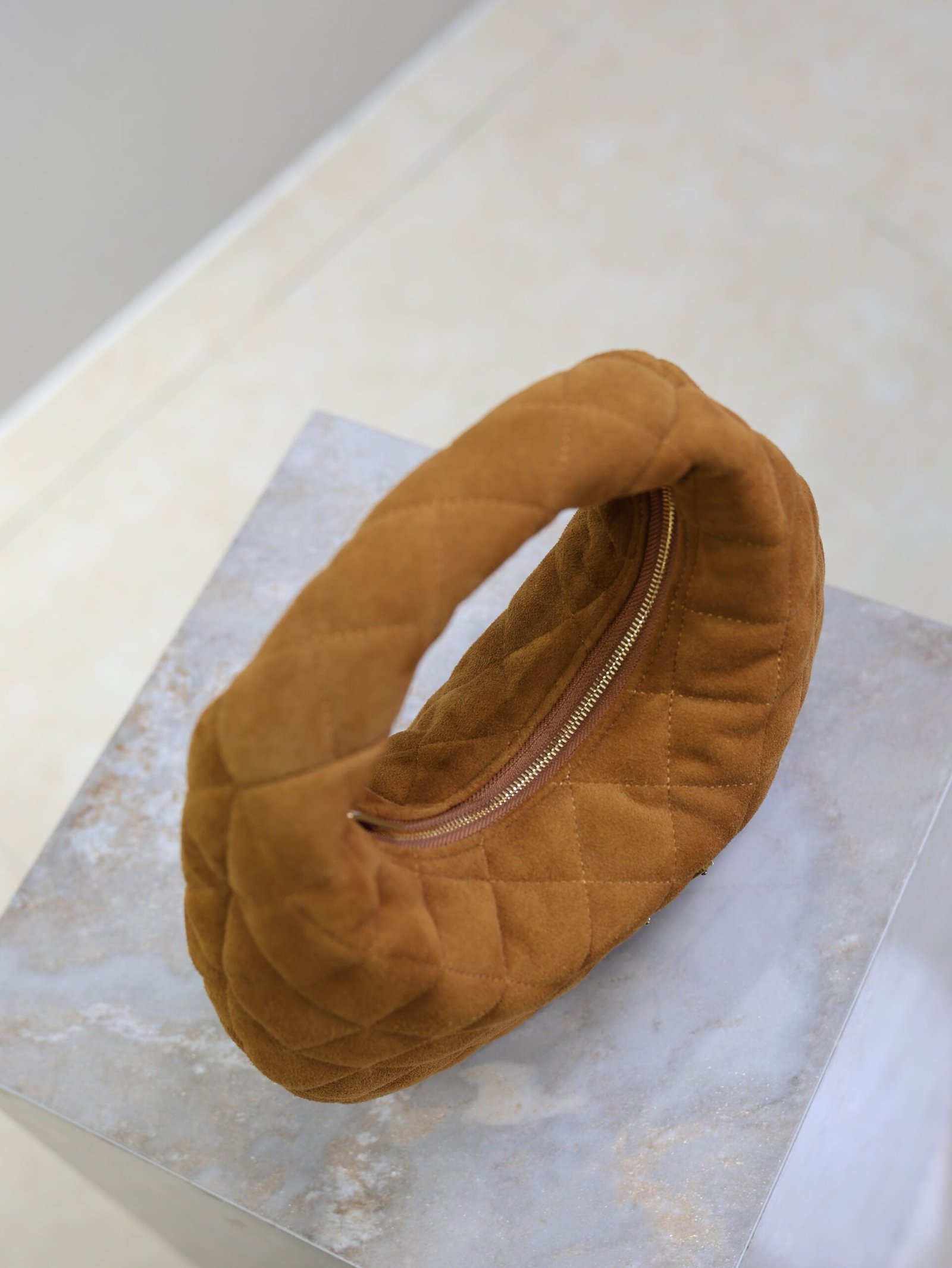 {Style No: U4WTSYTD} YSL 25S ICARINO MINI 17 IN CARAMEL QUILTED SUEDE GOLD HARDWRE - Image 7