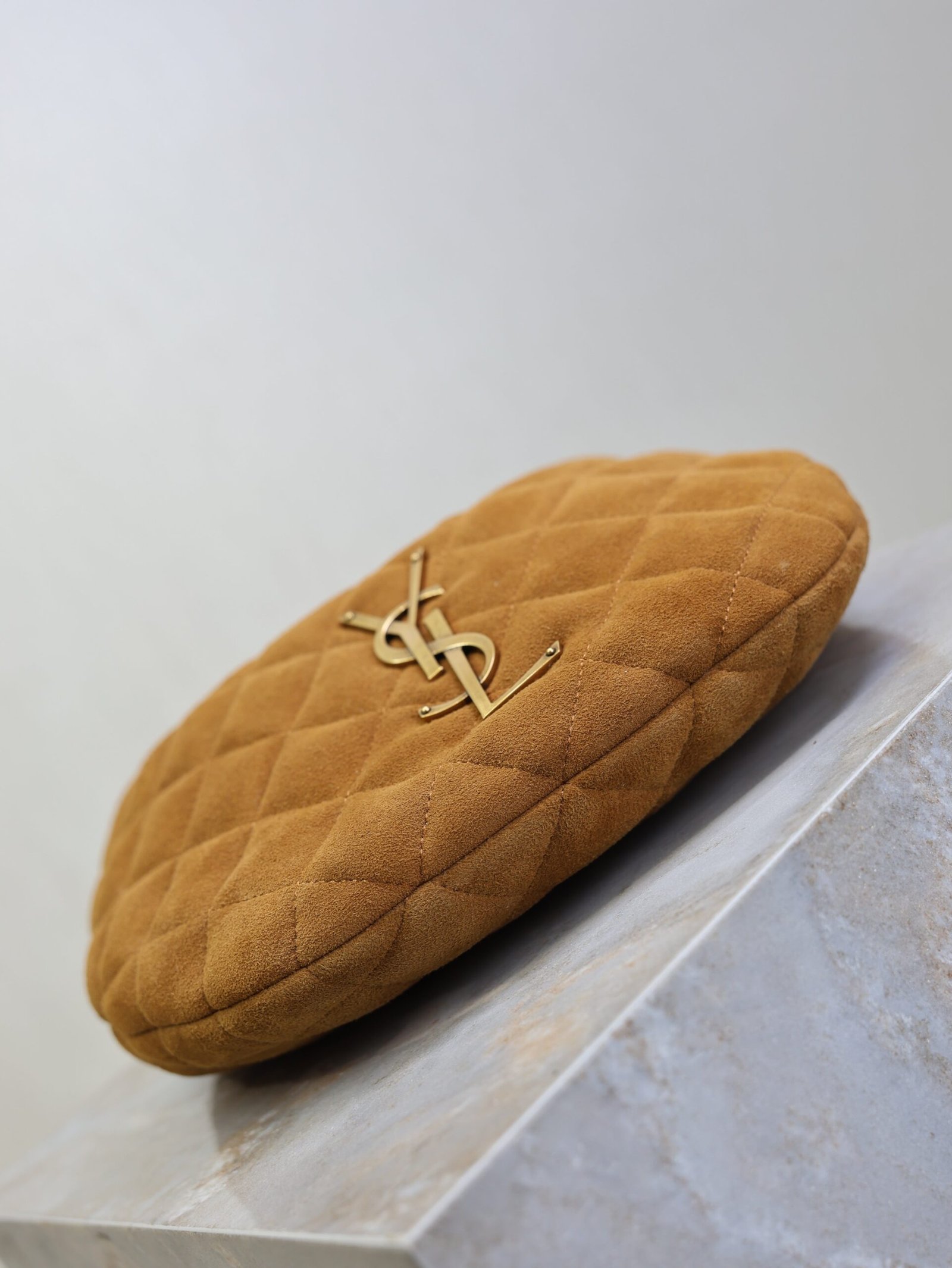 {Style No: U4WTSYTD} YSL 25S ICARINO MINI 17 IN CARAMEL QUILTED SUEDE GOLD HARDWRE - Image 9