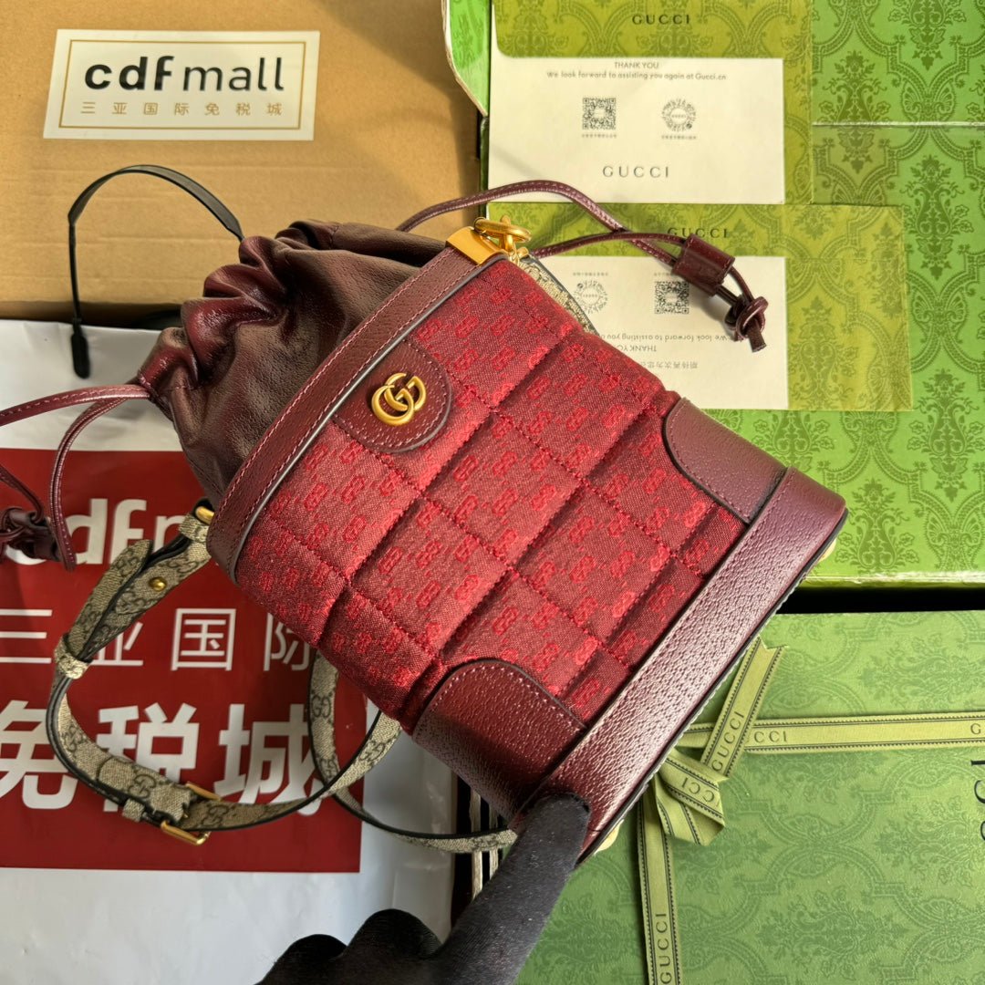 {Style No: WG9ZY93I} BUCKET BAG 18 IN BURGUNDY RED CANVAS AND CALFSKIN GOLD HARDWARE