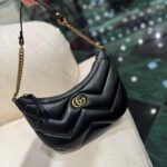 {Style No: BNFBTT6H} GG SMALL 26 MARMONT BAG IN BLACK CALFSKIN