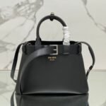 {Style No: D3HU5ZM5} TOTE BAG WITH BELT 32 IN BLACK IMPORTED CALFSKIN