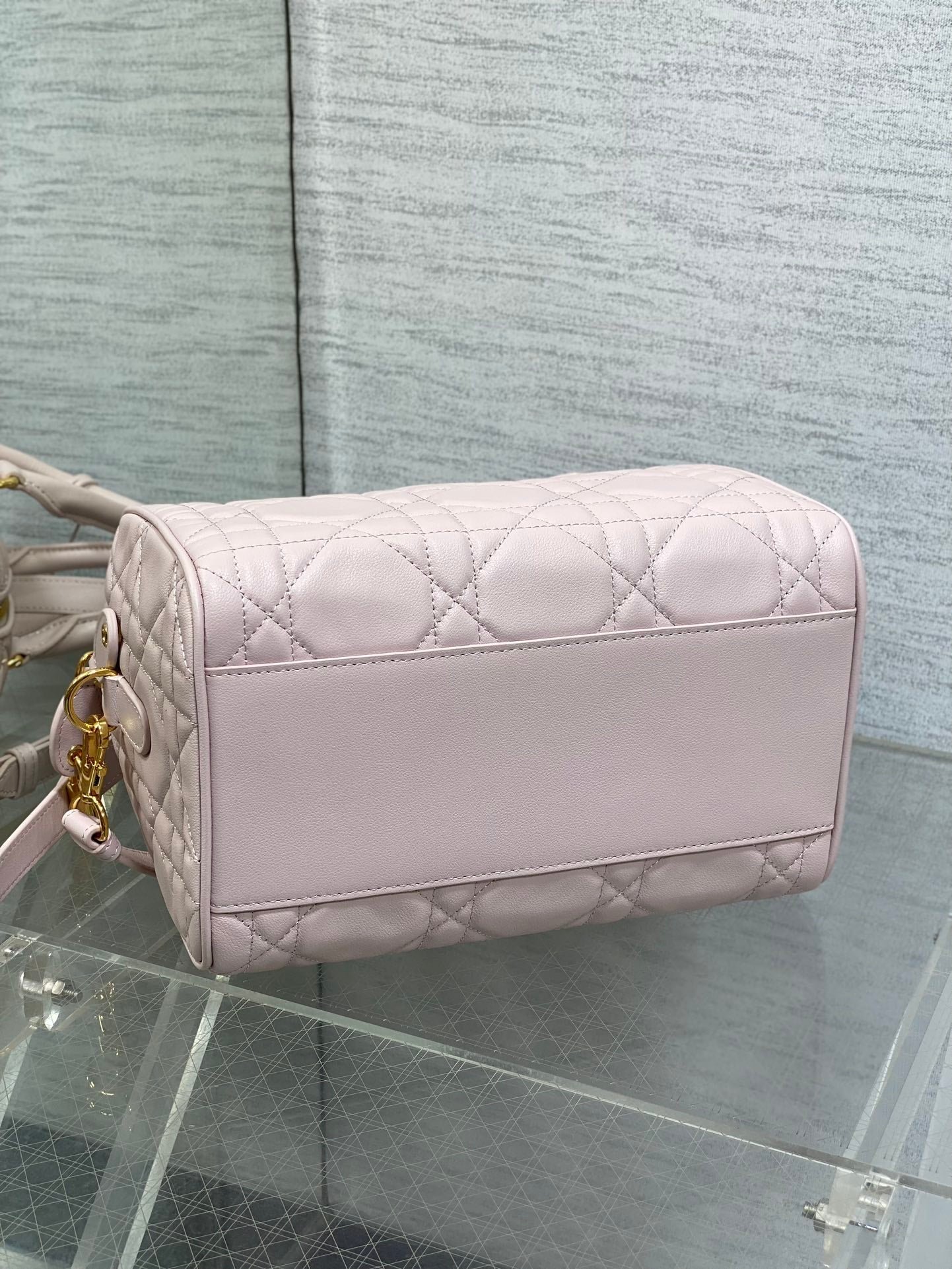 {Style No: RBOX7RSH} GROOVE 25 BAG IN LIGHT PINK LAMBSKIN - Image 9