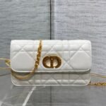{Style No: Q3XCQCAU} MONTAIGNE AVENUE MINI 19 BAG IN WHITE CALFSKIN WITH GOLD HARDWARE