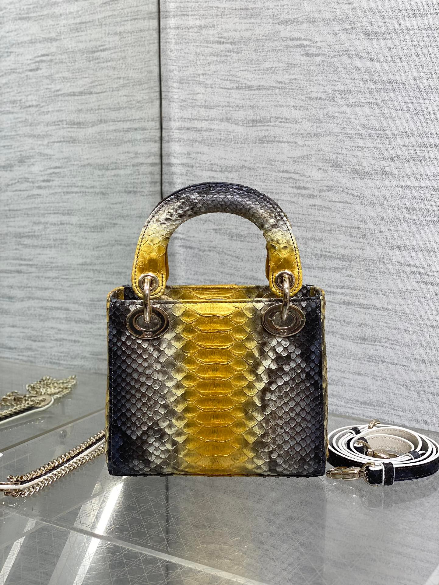 {Style No: JL96HQLF} MINI 17 LADY BAG IN SUN FLOWER MIX BLACK SNAKESKIN PATTERN LAMBSKIN - Image 3