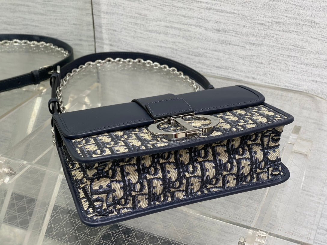 {Style No: M1UTK2FX} MONTAIGNE EAST-WEST 25 BAG WITH CHAIN IN NAVY BLUE LAMBSKIN AND MONOGRAM JACQUARD - Image 6