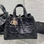 {Style No: 2K824CXB} ALWAYS MEDIUM 28 BAG IN BLACK MACROCANNAGE CALFSKIN