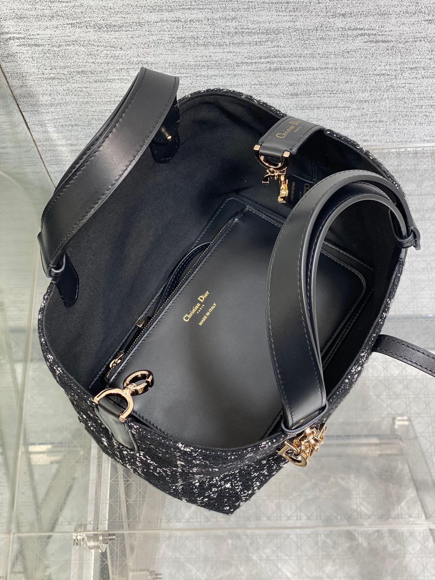 {Style No: EDEBZUG1} MINI 23 TOUJOURS BAG IN BLACK MIX WHITE CANNAGE TWEED WITH GOLD HARDWARE - Image 5