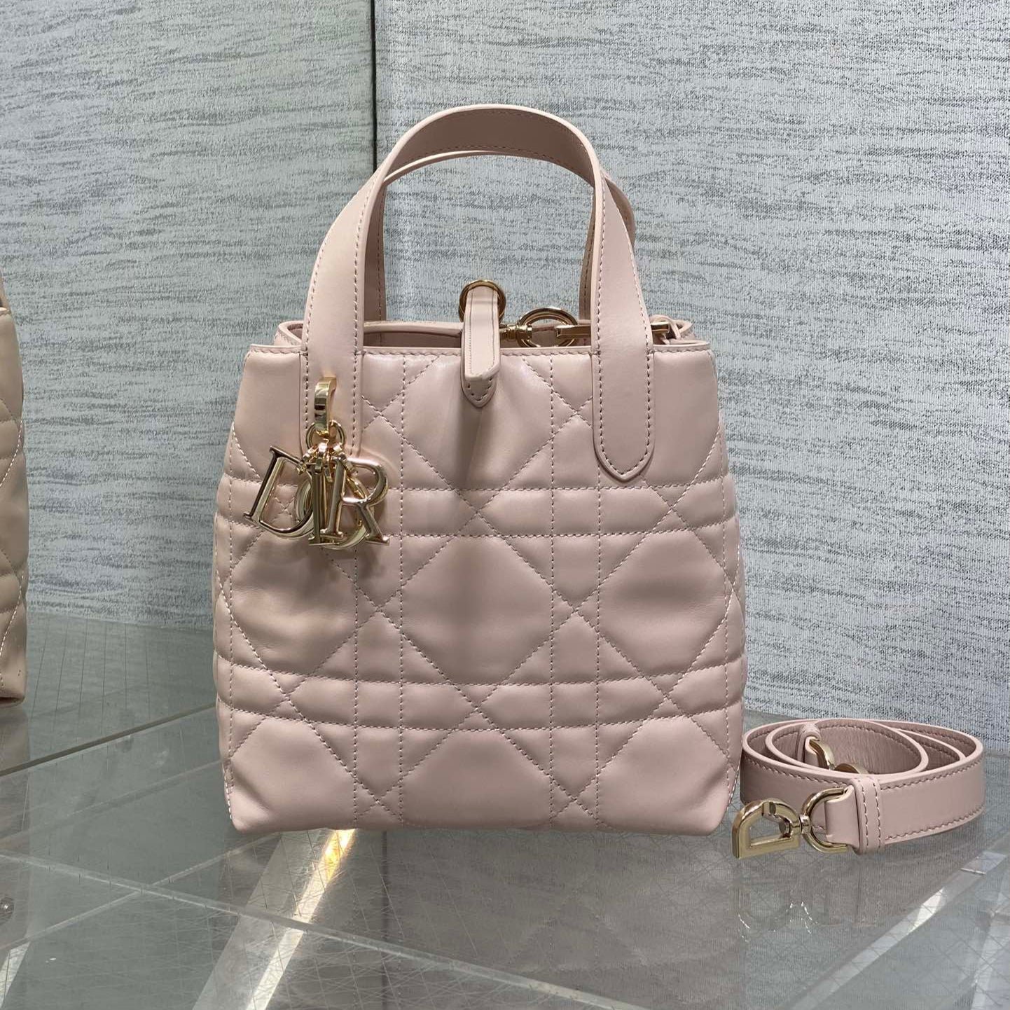 {Style No: IVV3DEFE} DIOR 25S ALWAYS MINI BAG 16 IN LIGHT PINK MACROCANNAGE CALFSKIN GOLD HARDWARE