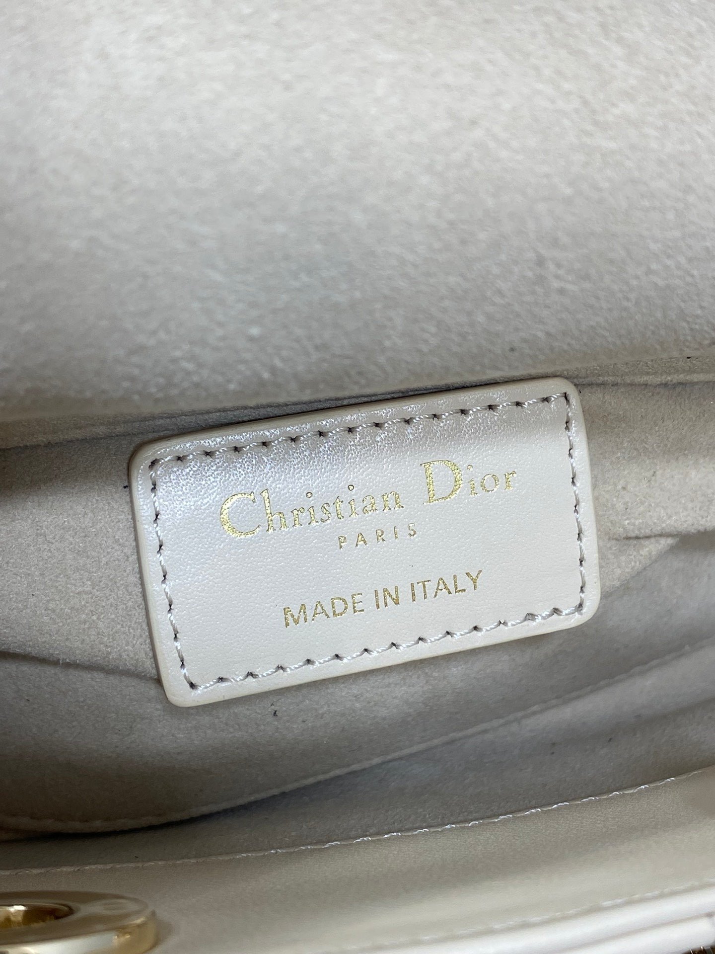 {Style No: I4H6Y1I3} DIOR 25S MICRO LADY D-JOY 16 IN BEIGE LAMBSKIN GOLD HARDWARE - Image 9
