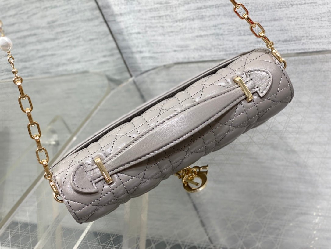 {Style No: ITRW1QWE} DIOR 25S DIOR TALK PHONE POUCH 21 IN DIRTY LILAC CANNAGE LAMBSKIN GOLD HARDWARE - Image 6