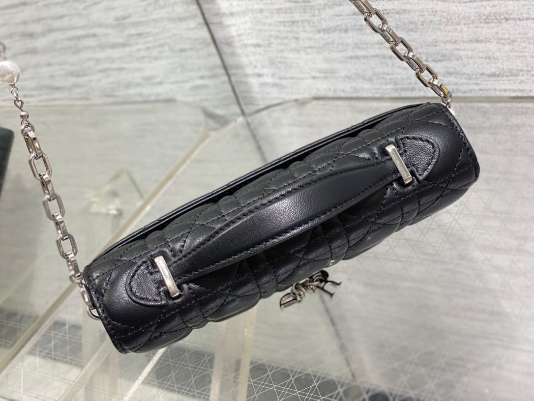 {Style No: WEG4DW7D} DIOR 25S DIOR TALK PHONE POUCH 21 IN BLACK CANNAGE LAMBSKIN SILVER HARDWARE - Image 7