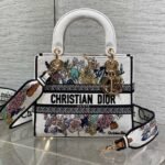 {Style No: 9EVRYH8D} DIOR 25S SMALL LADY D-LITE BAG 24 IN WHITE DIOR FLOWERS CALENDAR ALLOVER EMBROIDERY