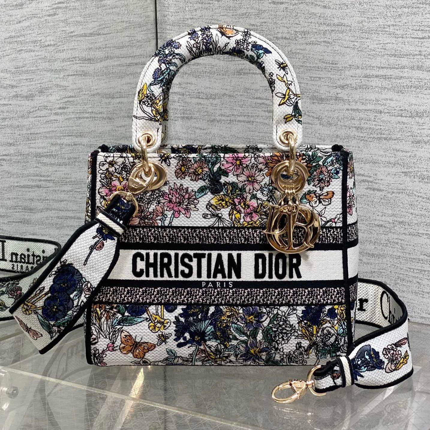 {Style No: 9X2ZMUE4} DIOR 25S SMALL LADY D-LITE BAG 24 IN MULTICOLOR DIOR FLOWERS CALENDAR ALLOVER EMBROIDERY
